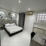 Modern's 3*