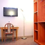 Modern's Hotel 3*